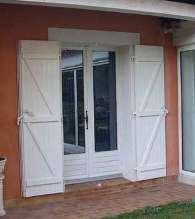 Les volets battants et roulants : Menuiserie BOUZON à Issoire